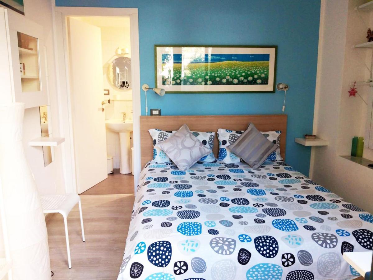 Il Giardino Di Laura Private Rooms Мондело Екстериор снимка