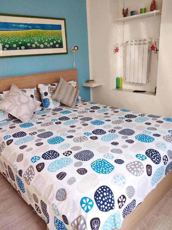Il Giardino Di Laura Private Rooms Мондело Екстериор снимка
